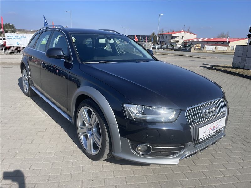Audi A4 Allroad 2,0 TDi 140kw Quattro Stronic - fotka 6 z 37