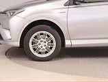 Toyota RAV4 (2018) 2.5 Hybrid, 4X4, Automat - náhled 15