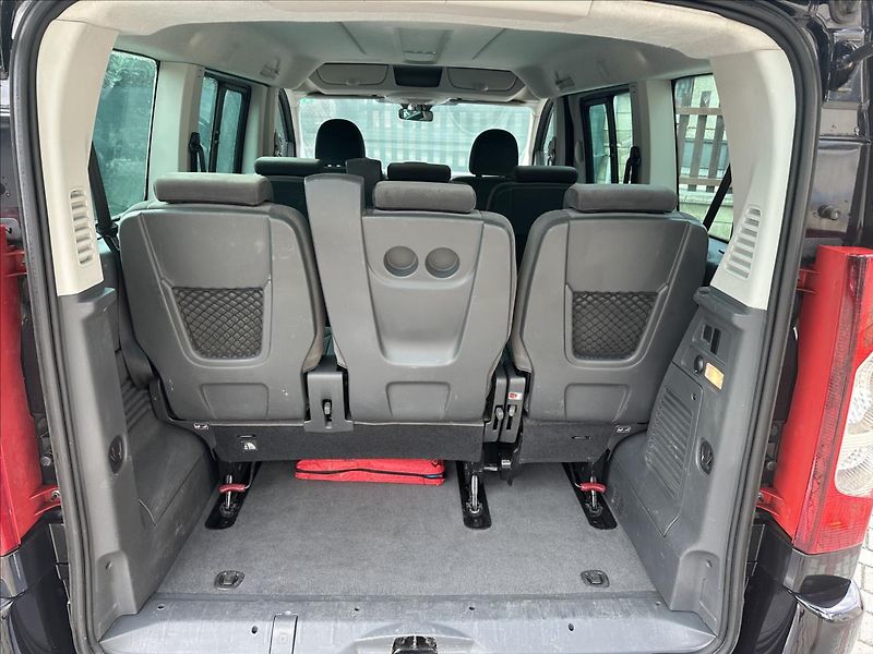 Fiat Scudo 2,0 JTD 8.MÍST - fotka 5 z 28