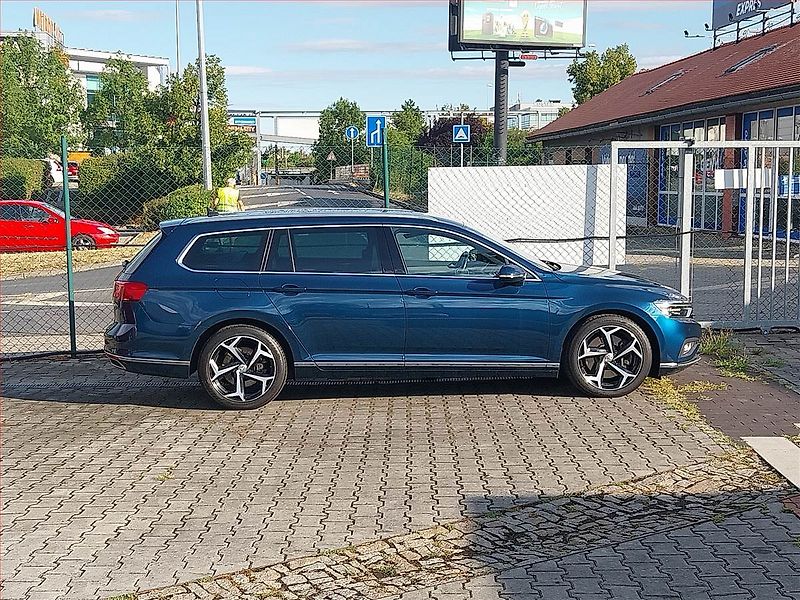 Volkswagen Passat (2019) 2.0 BiTDI - fotka 6 z 22