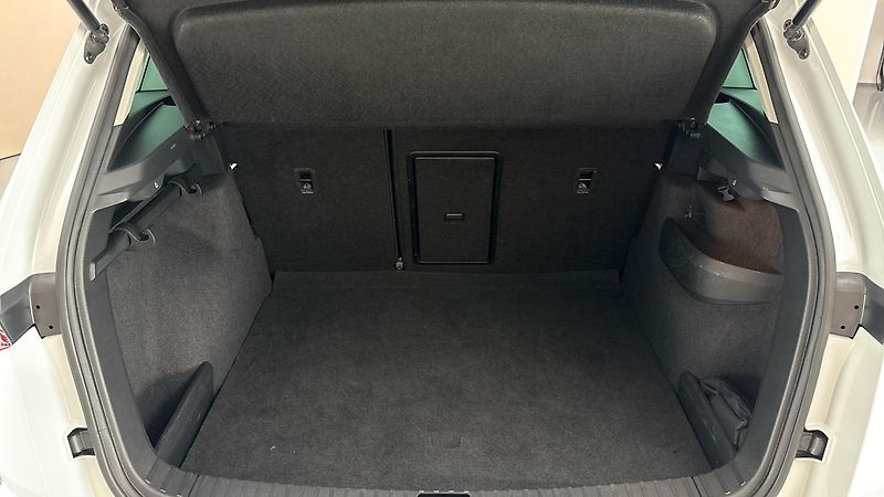 Škoda Karoq 2.0 TDI Style - fotka 17 z 27