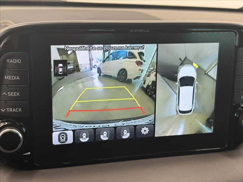 Hyundai Tucson 2,0 CRDI NLINE STYLE PREMIUM - fotka 12 z 23