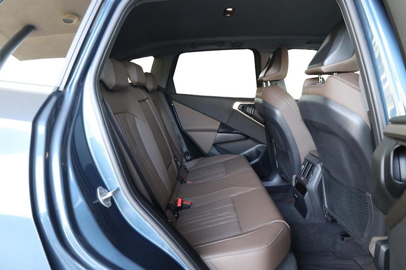 BMW X3 xDrive20d - fotka 6 z 26