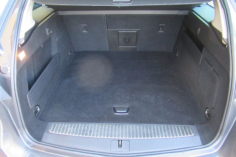 Opel Astra 1.4i AUT. KLIMA NAVIGACE - fotka 18 z 25
