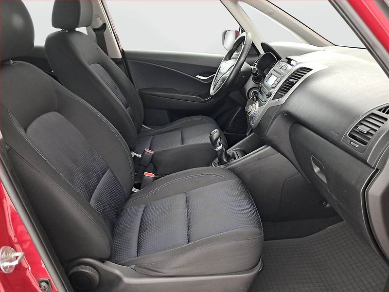 Hyundai ix20 (2012) 1.4 CVVT, levný provoz - fotka 9 z 17