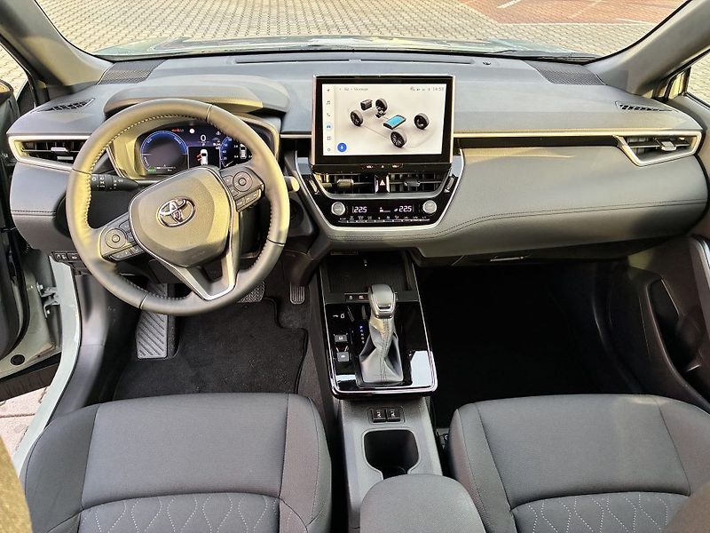 Toyota Corolla Cross 1.8 Hybrid MC25 Style - fotka 21 z 26