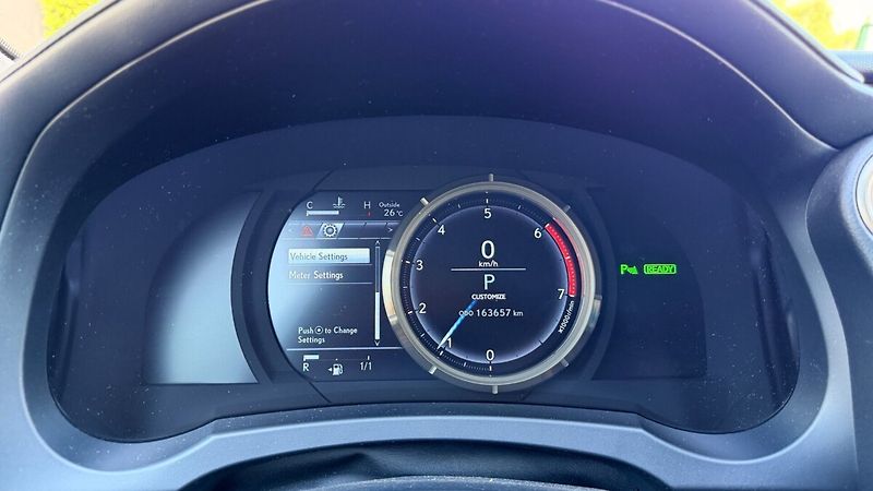 Lexus IS 300h 300H 2,5 F SPORT PLUS - fotka 16 z 26