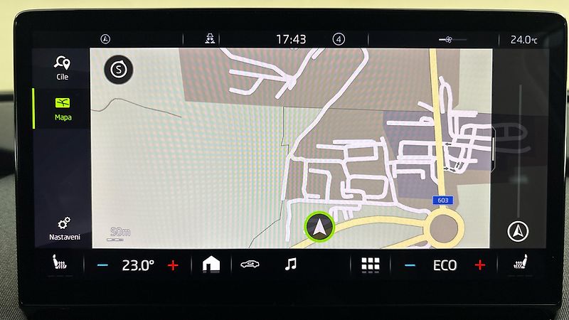Škoda Enyaq 82 kWh AUT 80 Loft - fotka 27 z 29