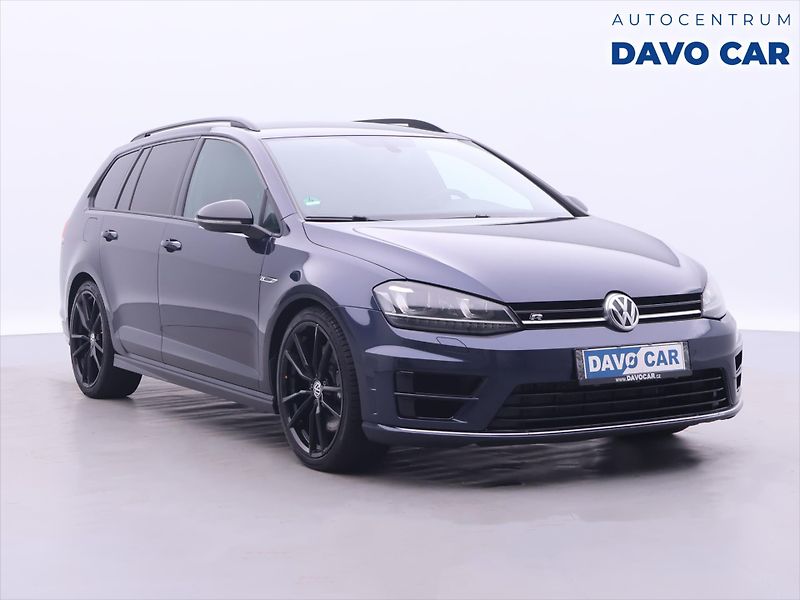 Volkswagen Golf 2,0 TSI R 221kW DSG 4Motion - fotka 1 z 31