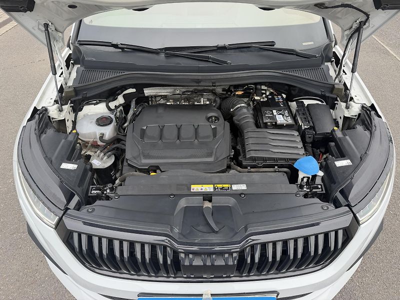 Škoda Kodiaq SPORTLINE 2,0D147kW 4x4 7sed - fotka 12 z 24