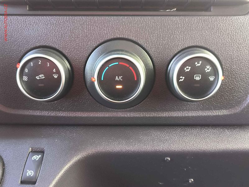 Opel Movano (2021) 2.3CDTi L2H2, stř.nosič, TZ - fotka 16 z 23