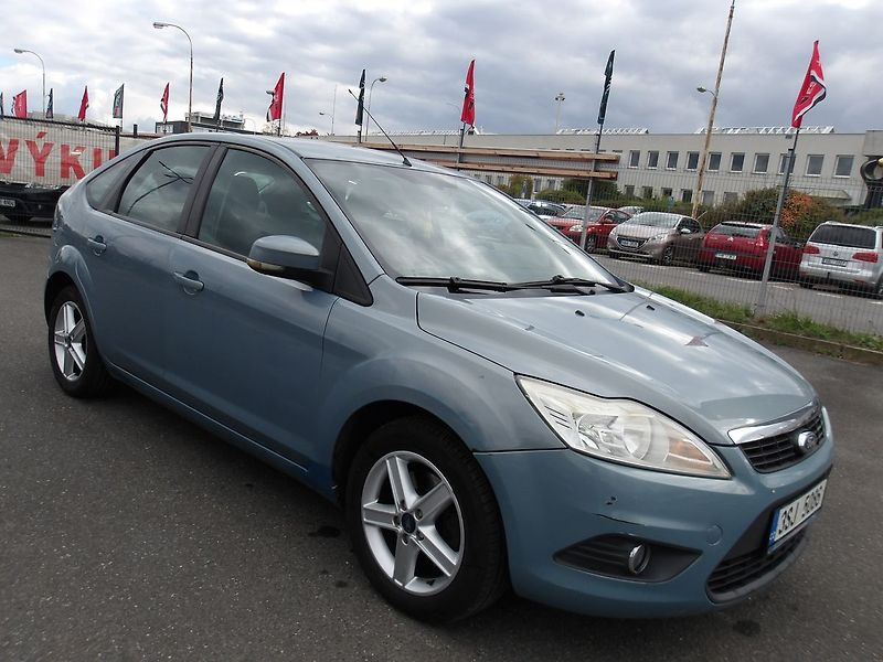 Ford Focus 2,0TDCi 100kW - fotka 7 z 37
