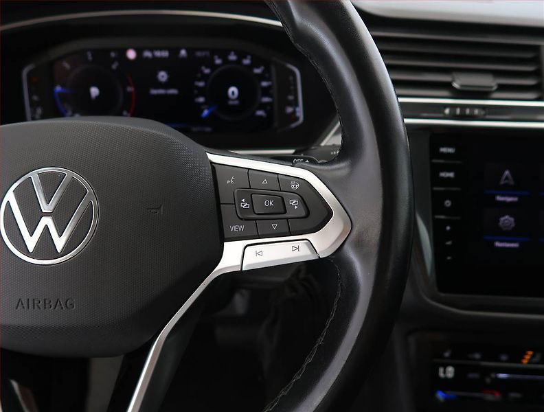 Volkswagen Tiguan Allspace (2022) Life 2.0 TDI, digi klima - fotka 27 z 31