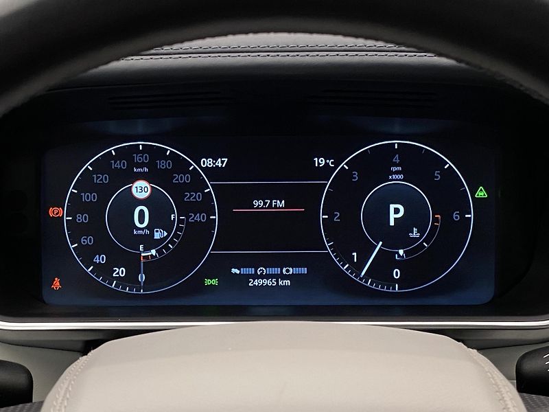 Land Rover Range Rover 4.4 SDV8 AUTOBIOGRAPHY AWD CZ - fotka 25 z 56