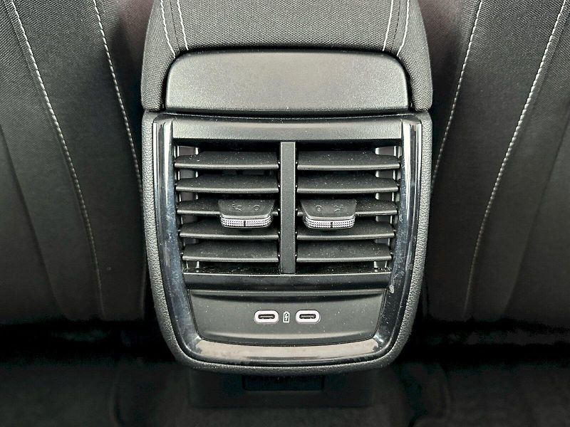 Škoda Kamiq (2025) DSG 1.0TSI 85kW Monte Carlo - fotka 28 z 33
