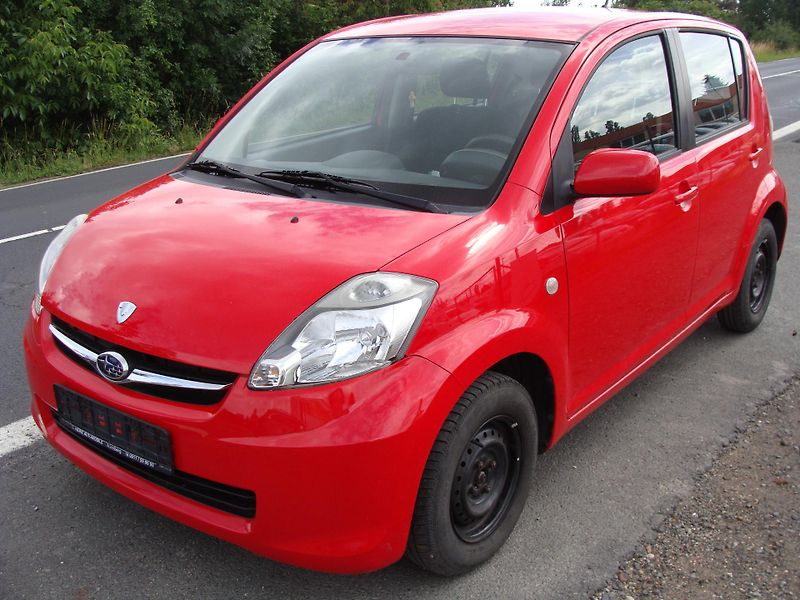 Subaru Justy 1.0i - fotka 2 z 25