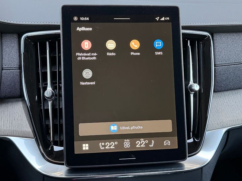 Volvo XC90 (2026) PLUS B5, ventilace, kamera 360 - fotka 17 z 23