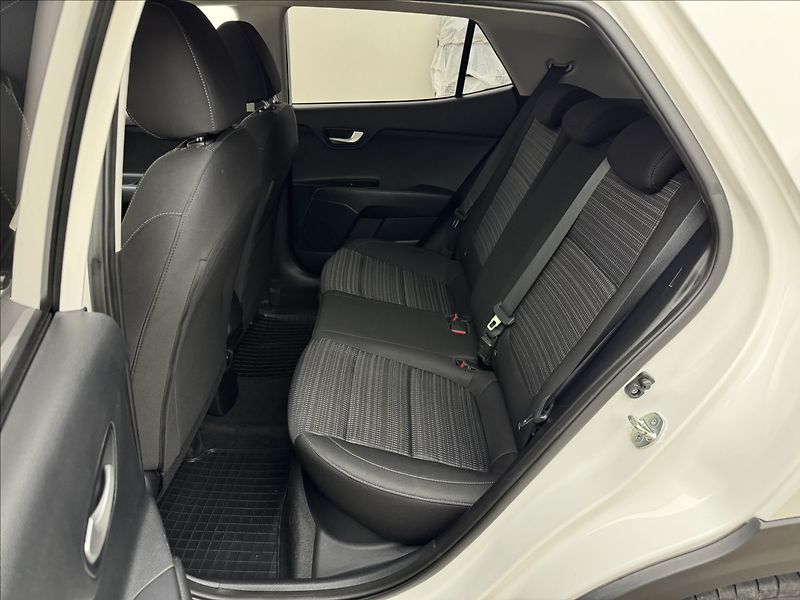 Kia Stonic 1,4 i SERVIS KAMERA 2X KOLA ČR - fotka 30 z 37