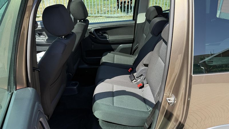 Škoda Roomster 1.2TSi*63kW*SCOUT*STYLE*PĚKNÝ* - fotka 10 z 23