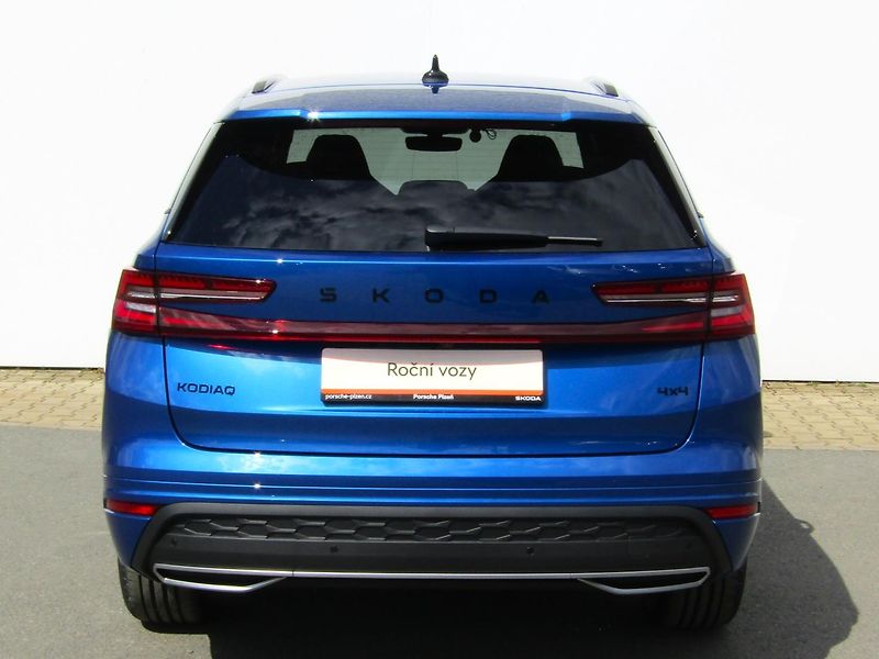 Škoda Kodiaq (2026) Sportline 2.0 TSI 150 kW DSG 4 - fotka 11 z 30