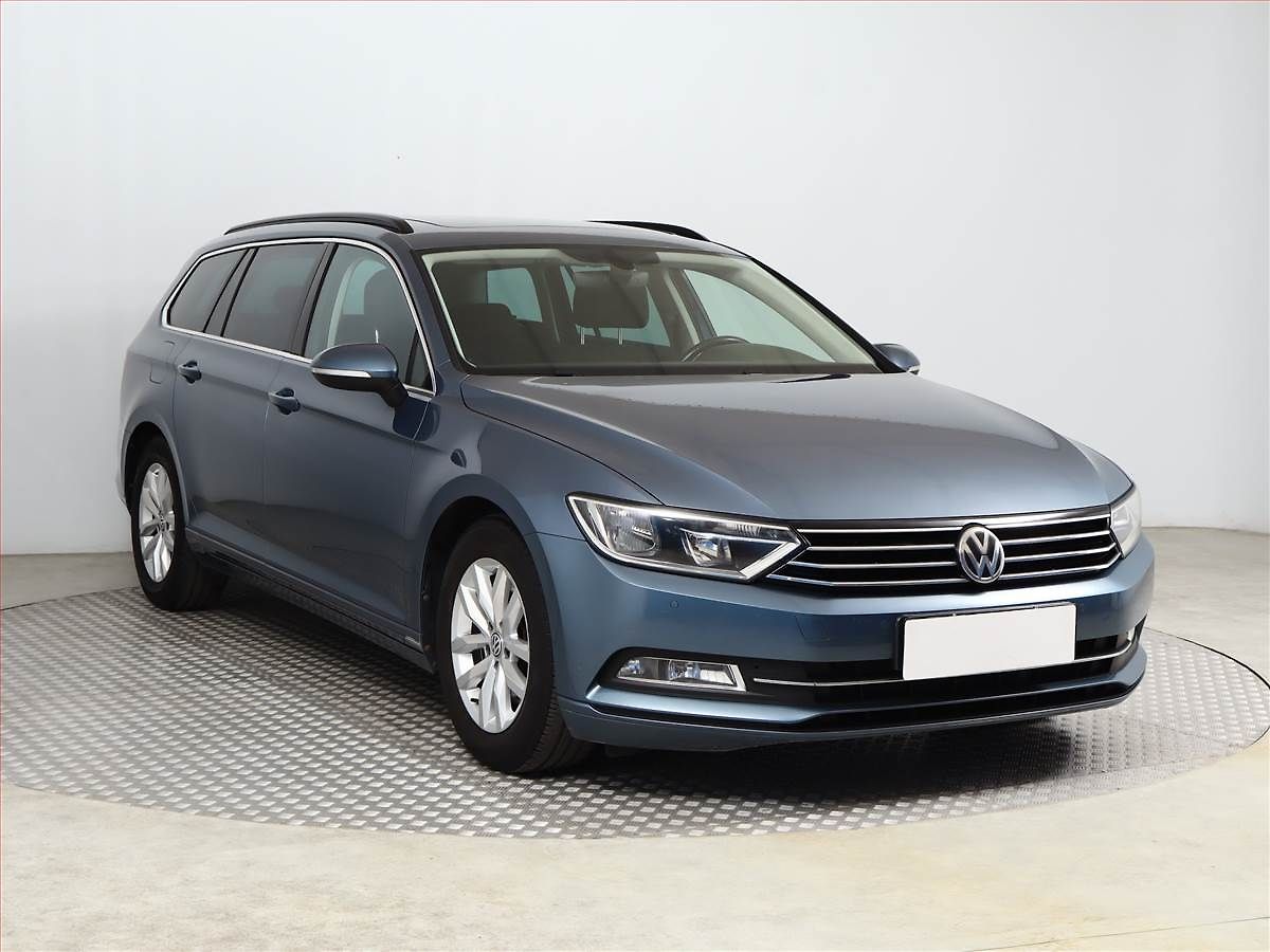 Volkswagen Passat Comfortline 2.0 TDI
