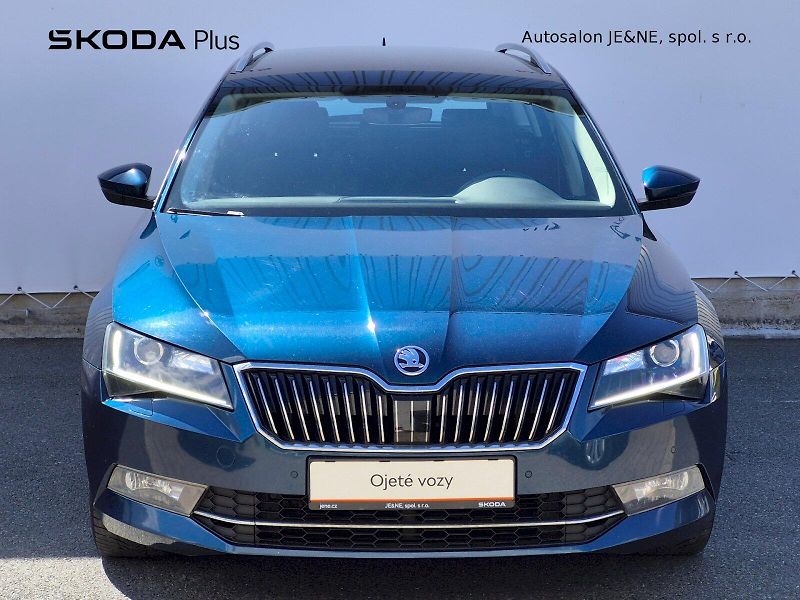 Škoda Superb (2018) Style 2.0 TDI 110kW Combi - fotka 4 z 29