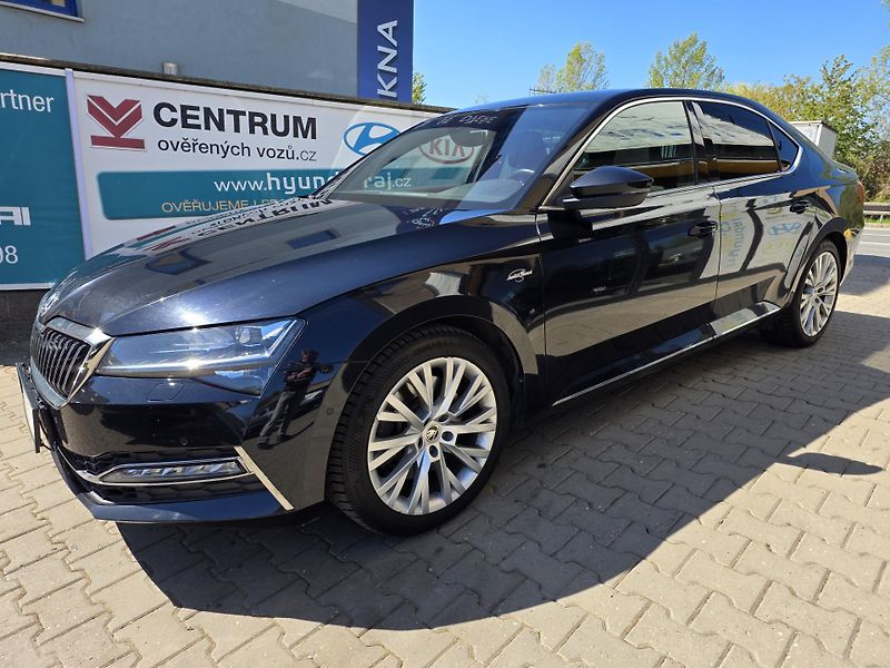 Škoda Superb 2.0-4x4-Laurin&Klement-200kw - fotka 6 z 25
