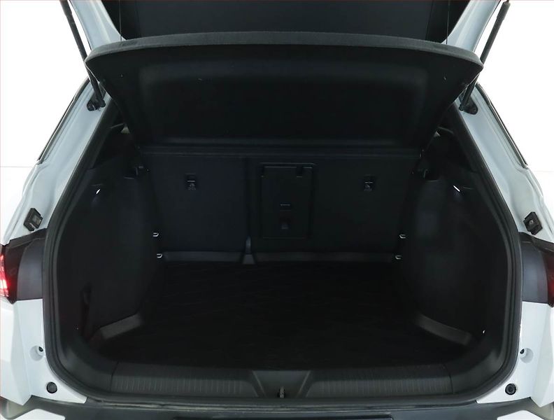 Volkswagen ID.4 (2023) Pro Perf. (82 kWh), SoH 93% - fotka 14 z 18