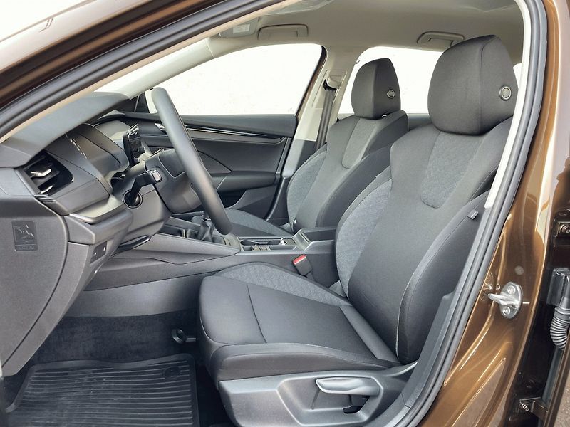 Škoda Octavia (2024) Combi Active 2,0TDI 115k - fotka 17 z 19