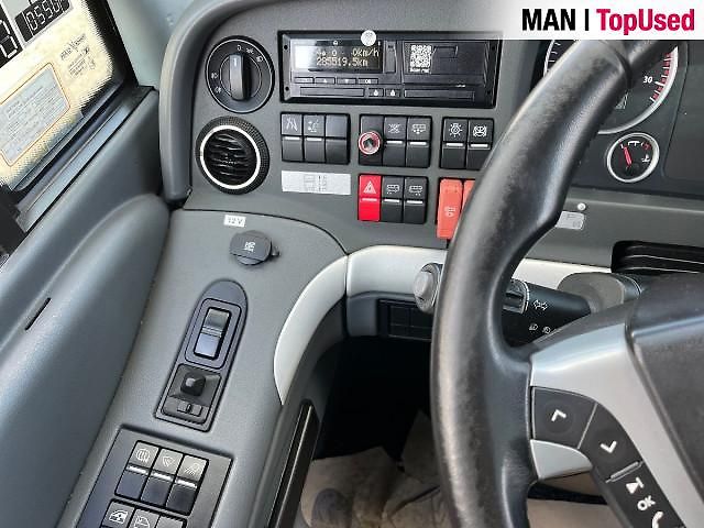 MAN RHC 464 (460) Lions COACH - fotka 16 z 27