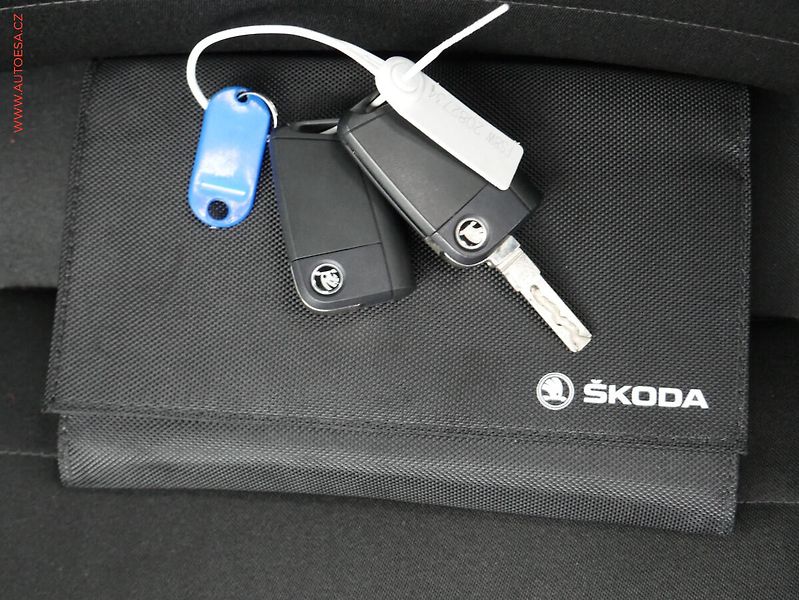 Škoda Rapid (2019) 1.0 TSi, 2.maj,ČR, Ambition - fotka 15 z 15