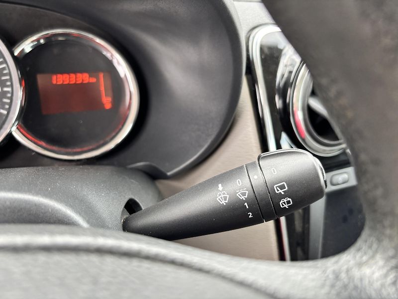 Dacia Lodgy (2012) 1.6i 61kW Tažné zařízení! - fotka 22 z 28