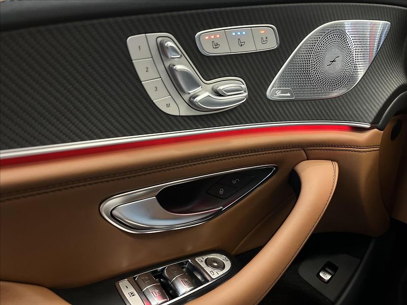 Mercedes-Benz AMG GT Mercedes 63 S 4MATIC+ - fotka 12 z 28