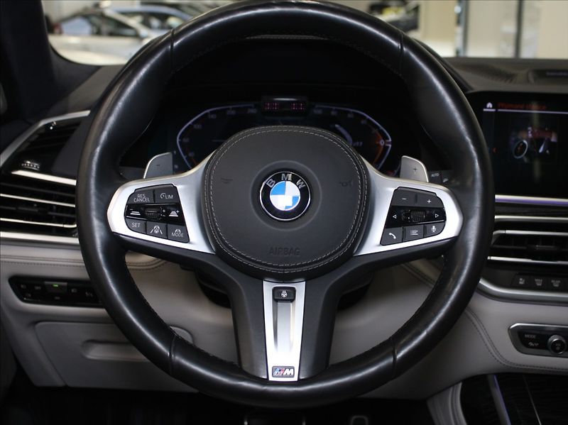 BMW X7 3,0 40xD M-paket B&W 6-míst ČR - fotka 10 z 51