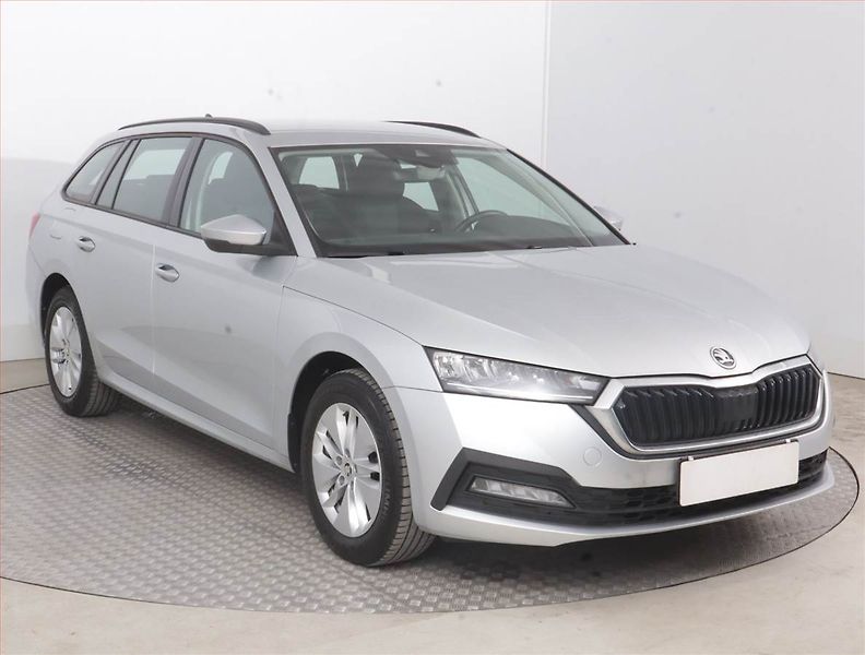 Škoda Octavia (2023) Ambition 2.0 TDI - fotografie inzerátu