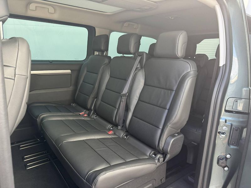 Peugeot Traveller (2025) Allure Long 2.2 BlueHDi S&S EA - fotka 7 z 9