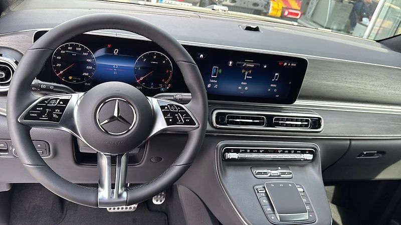 Mercedes-Benz Ostatní (2026) STYLE 4MATIC Sklad - fotka 7 z 12