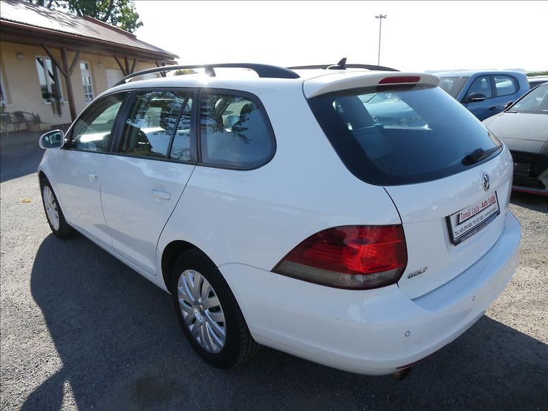 Volkswagen Golf 1,2 TSi 77kW serviska, klima - fotka 7 z 42