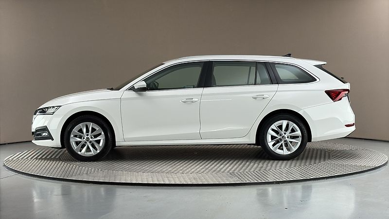 Škoda Octavia 2.0 TDI DSG Style Combi - fotka 4 z 26