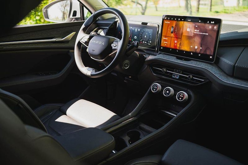 Škoda Kodiaq (2025) 2.0 TDI, Navi, 7 míst, tažné - fotka 3 z 31
