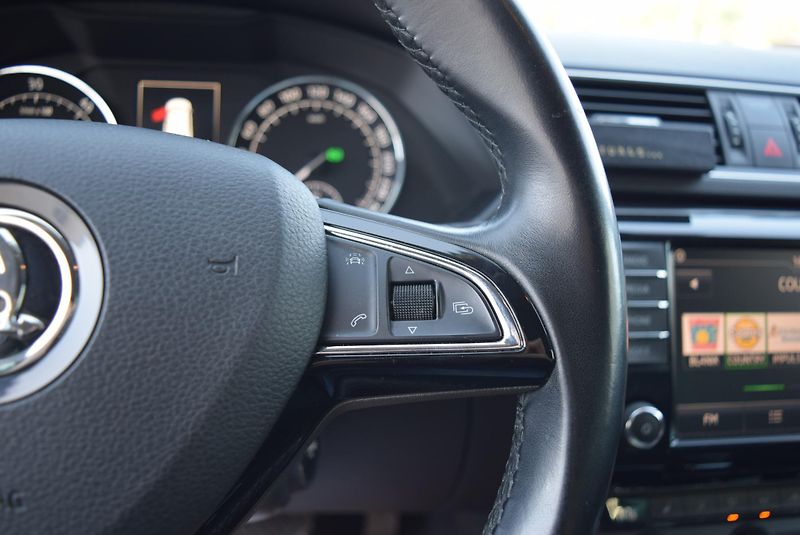 Škoda Superb (2016) 2.0TDI 140kw DSG 