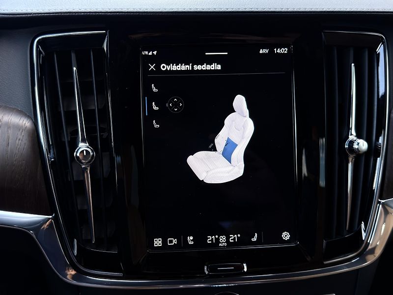 Volvo V90 CrossCountry B5 AWD //POLESTAR - fotka 30 z 45