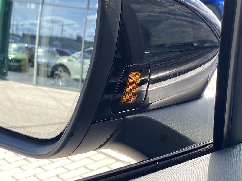 Škoda Enyaq (2025) 85x Sportline - fotka 25 z 40