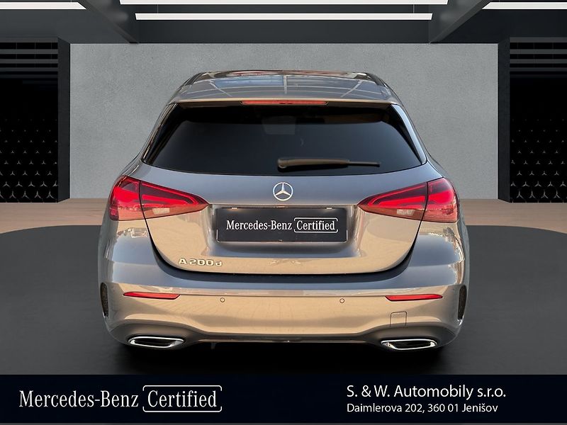 Mercedes-Benz Třídy A A 200 d AMG Style Edition - fotka 6 z 34