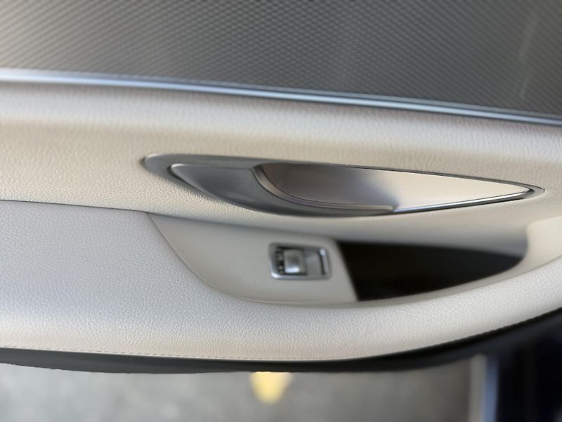Mercedes-Benz Třídy E 200 CDi - fotka 22 z 23