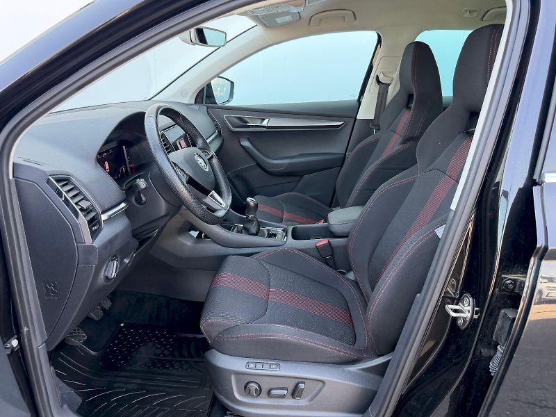Škoda Karoq (2019) 1.5 TSI 110kW Style VarioFlex - fotka 5 z 35