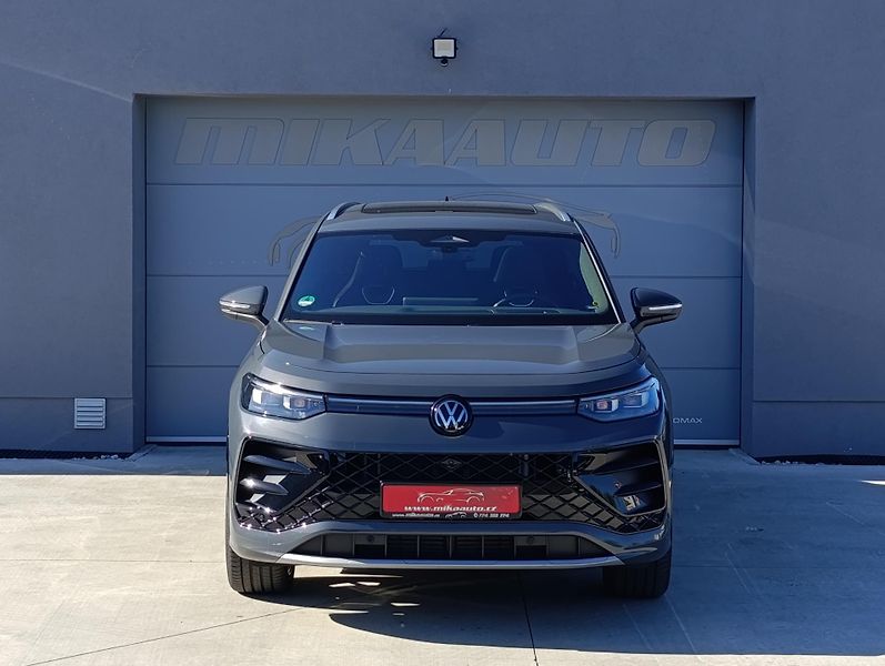 Volkswagen Tayron 2.0TDI 142kW R-LINE PANO DCC  - fotka 2 z 31