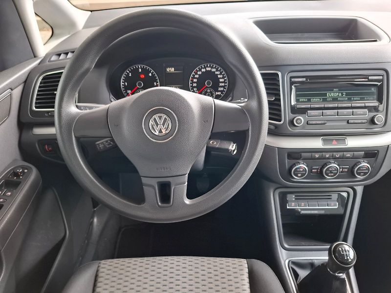 Volkswagen Sharan (2012) TDI 2,0/110 kW 7-míst - fotka 5 z 37