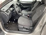 Škoda Octavia (2013) 1.6 TDi, 2.maj, AC, tempo - náhled 9
