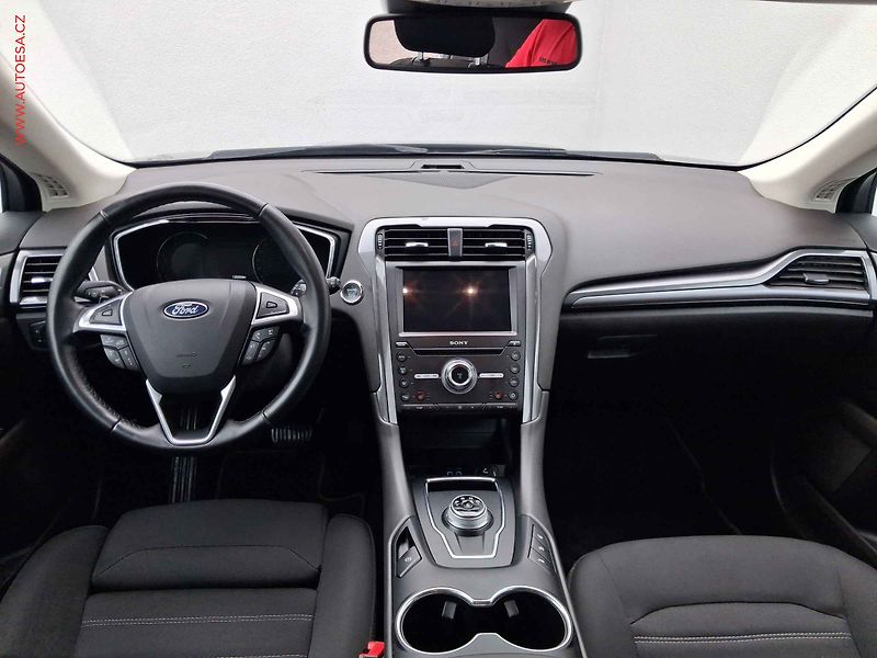 Ford Mondeo (2022) 2.0 TDCI, 1.maj, AT, navi - fotka 8 z 20